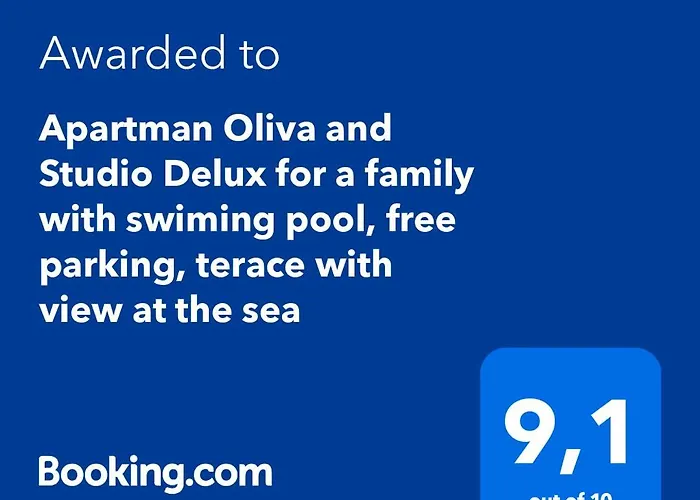 Apartman Oliva And Studio Delux For A Family With Swiming Pool, Free Parking, Terace With View At The Sea