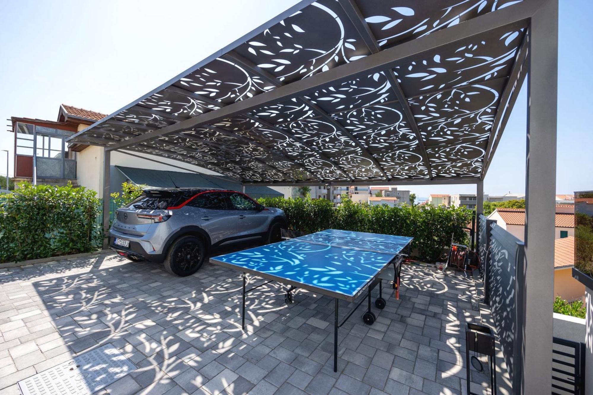 Apartment Oliva Apartments: Family-friendly With Sea View And Pool