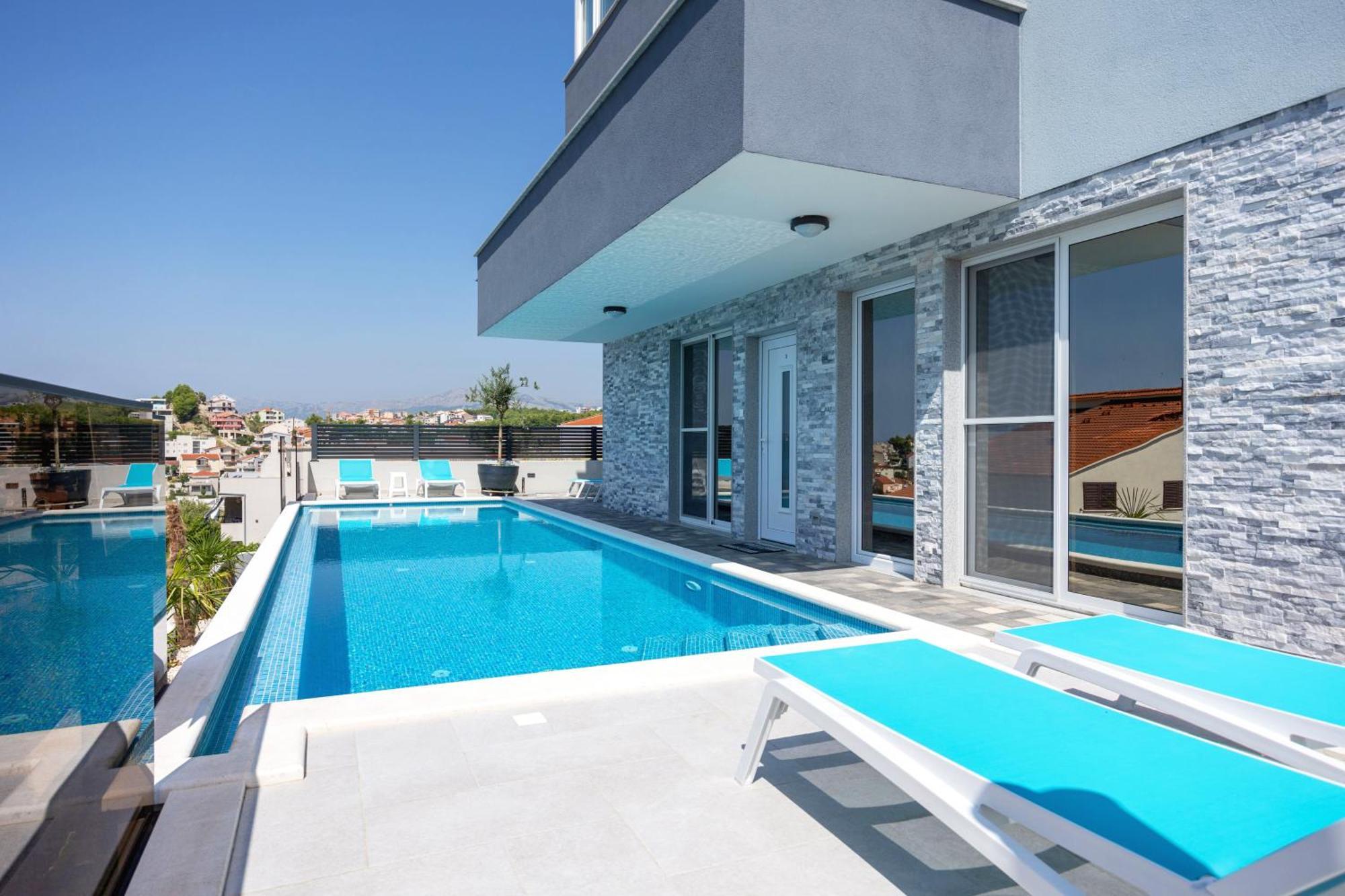 Oliva Apartments: Family-friendly With Sea View And Pool Apartment